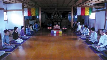 Lay-Zazen-Practice_web